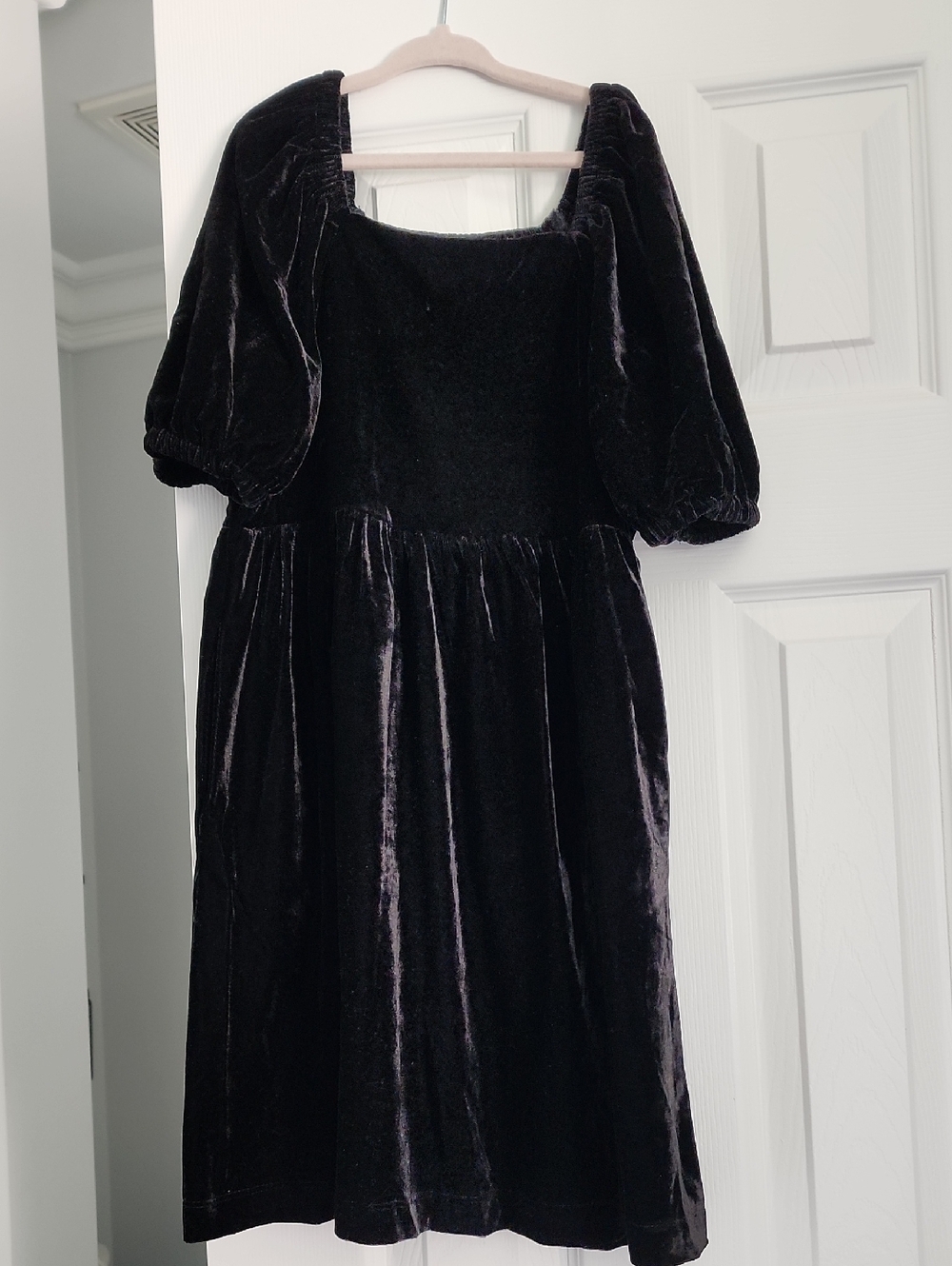 Copper Key Girls Black Velvet Puff-Sleeve Dress